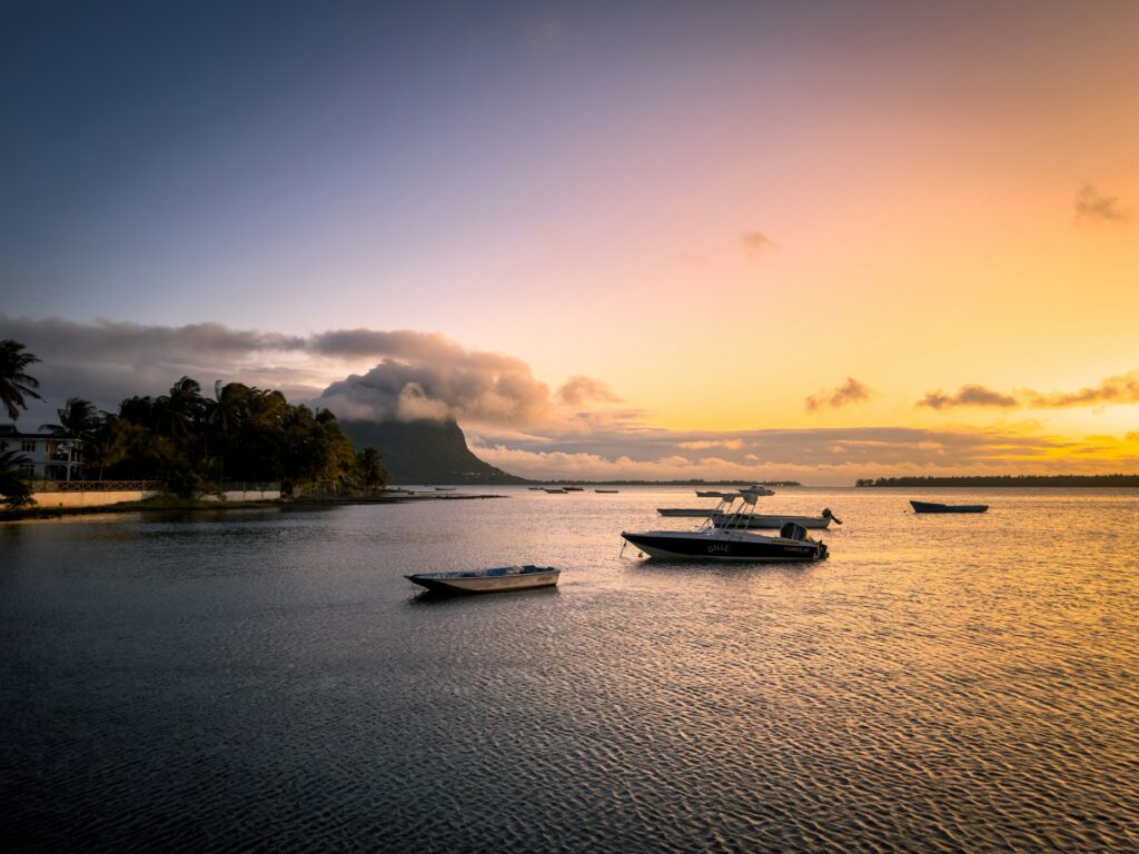Mancala Travel thanks to unsplash Tobias Reich